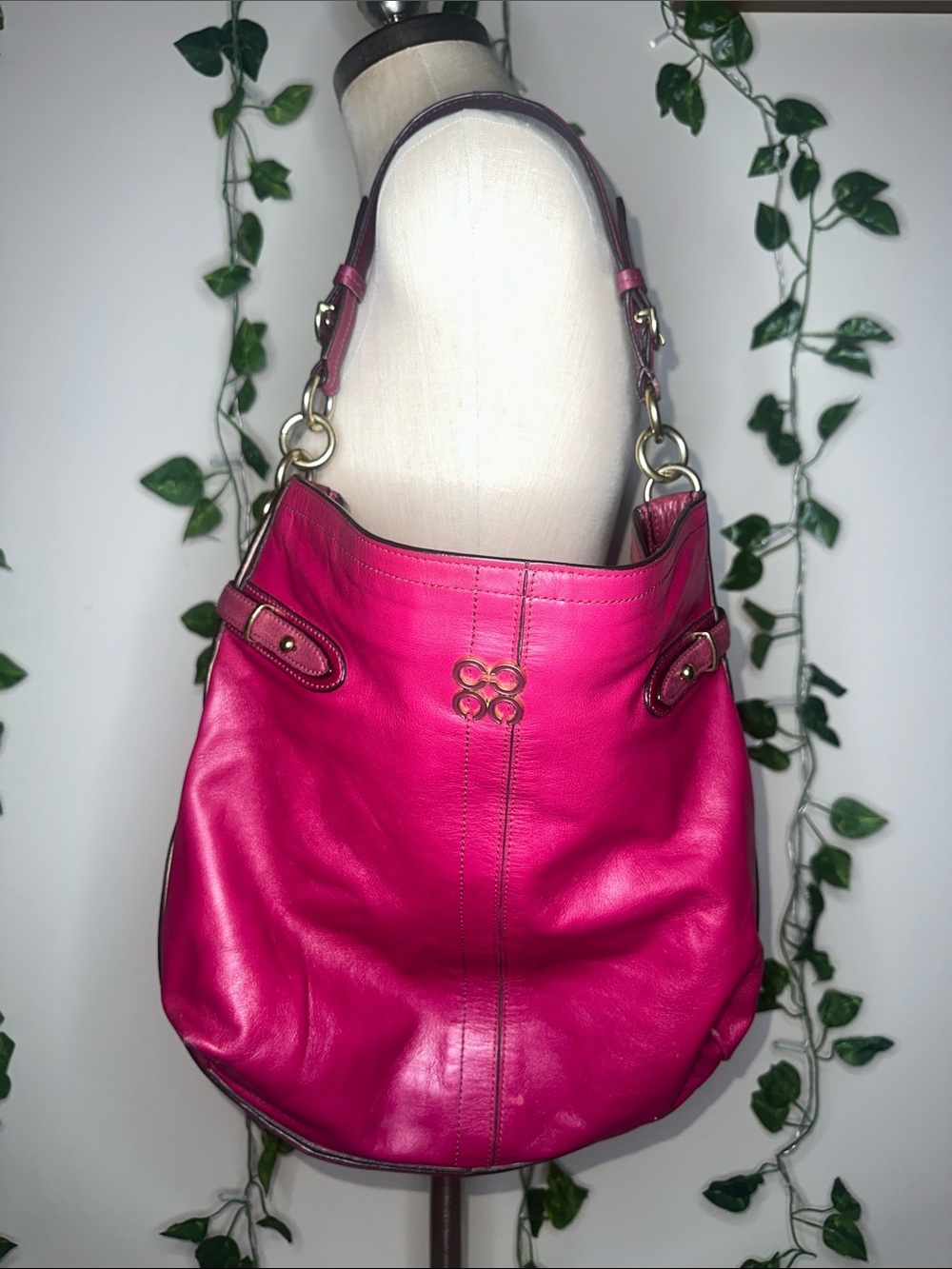 Coach Colette Hobo Bag Vibrant Pink Gold Hardware